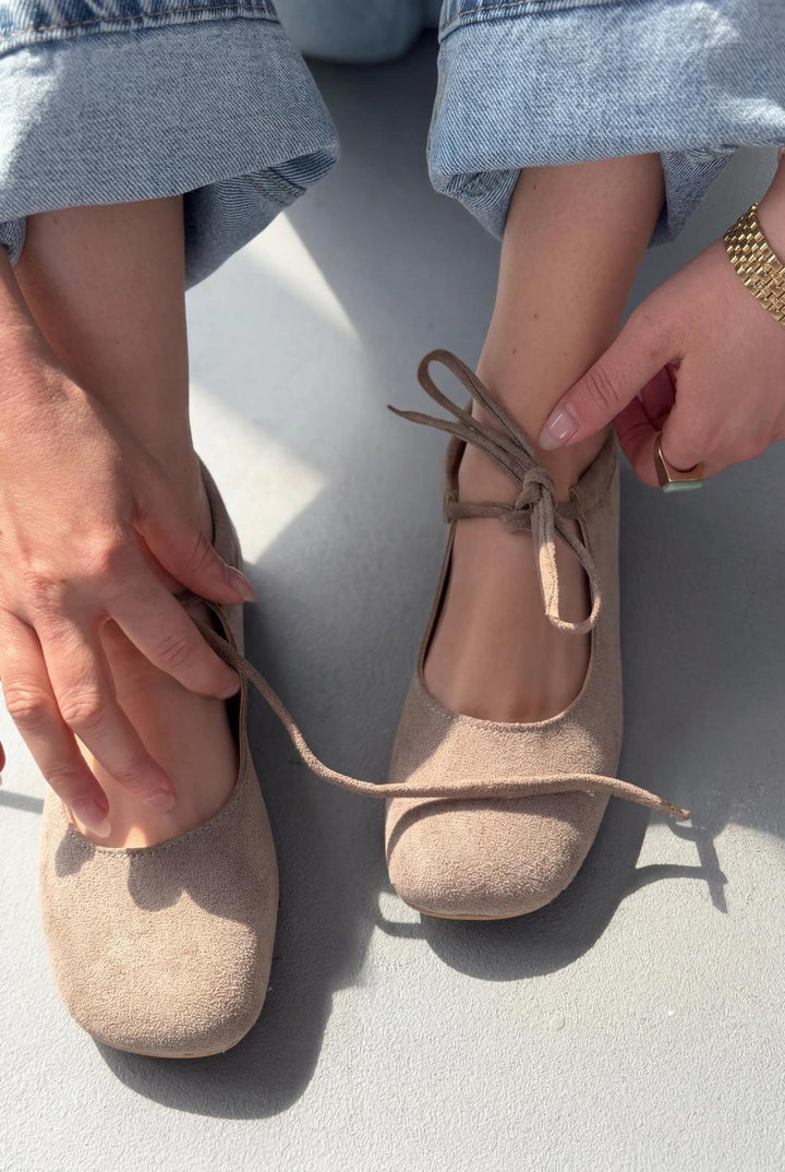 Belith Bej Süet Kadın Babet - ILOVESHOES