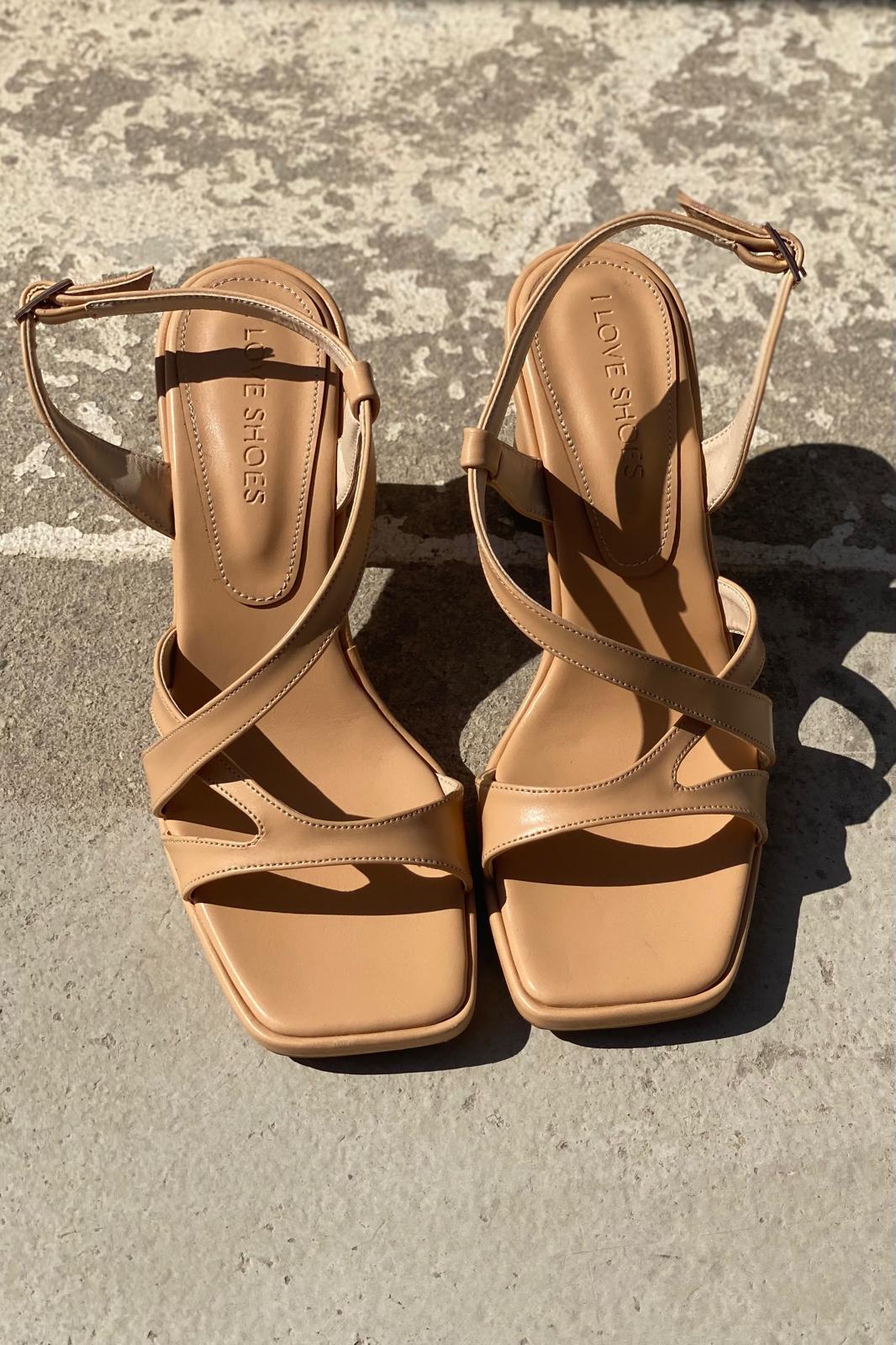 Lorvina Mat Deri Nude Topuklu Ayakkabı - ILOVESHOES