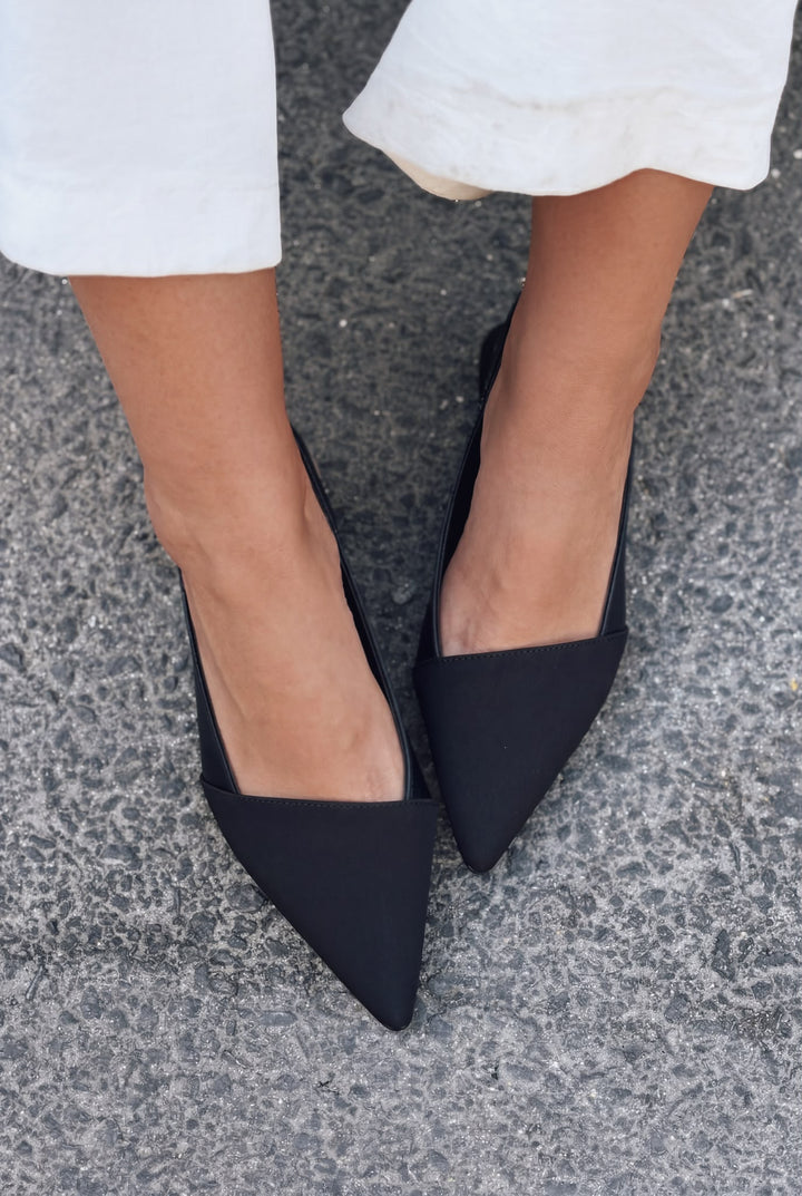 Drest Siyah Mat Deri Kadın Stiletto