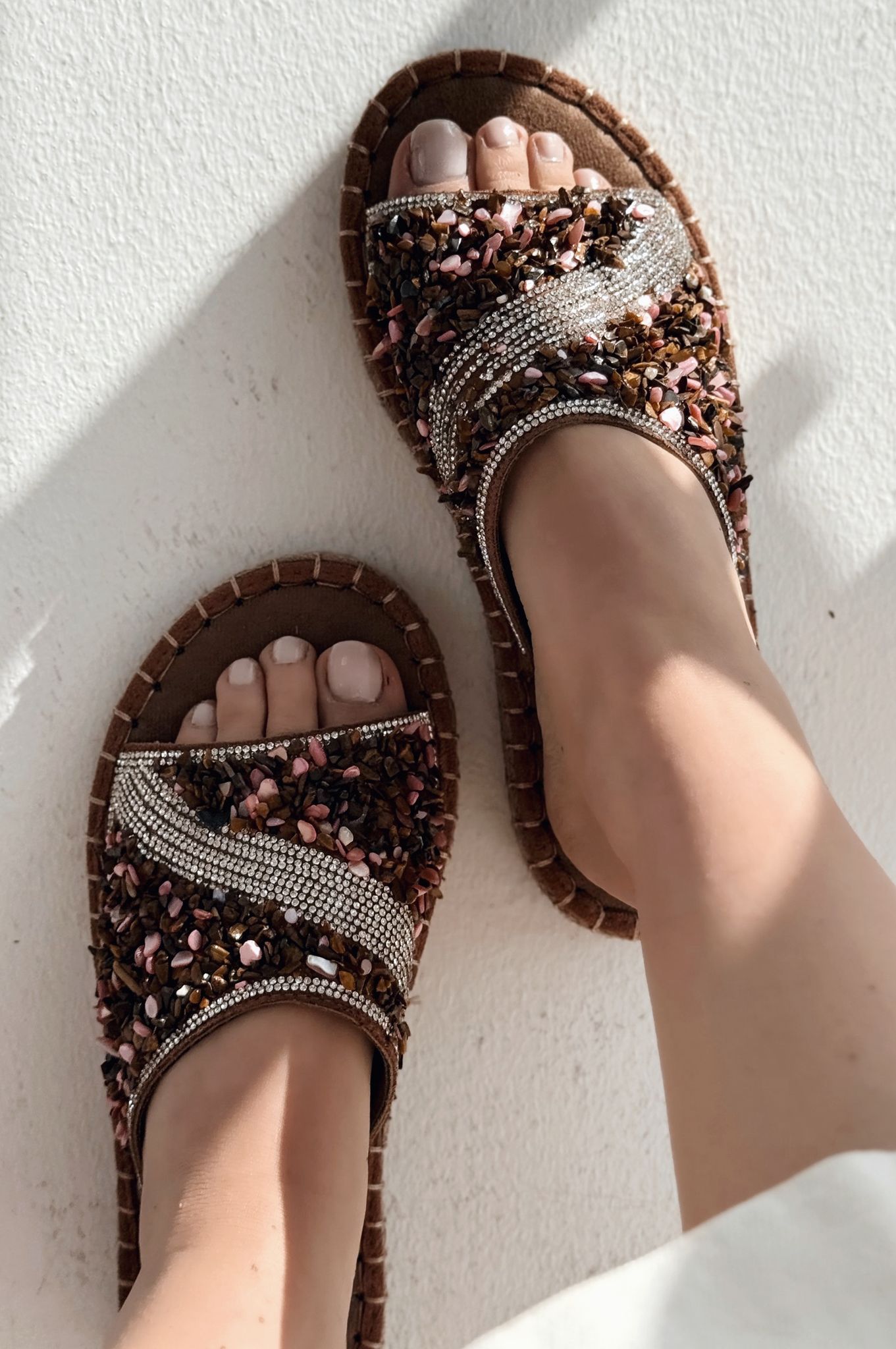 Kalwonsa Süet Bordo Taş Detaylı Kadın Terlik - ILOVESHOES