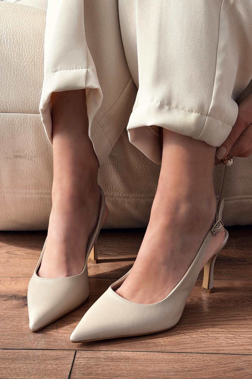 Alvessa Stiletto Bej Mat Deri