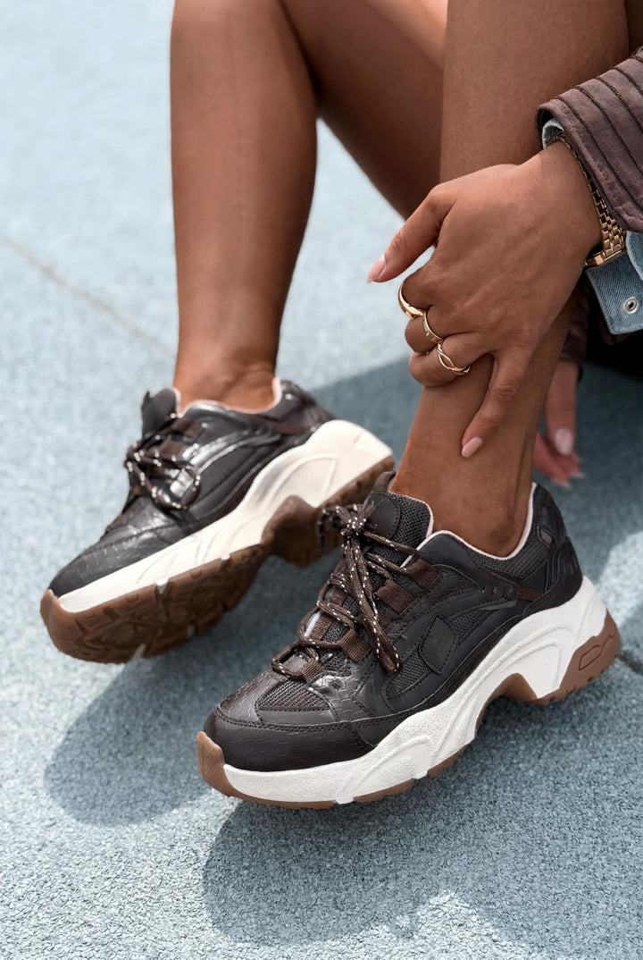 Norser Hakiki Deri Kadın Spor Ayakkabı Acıkahve - ILOVESHOES