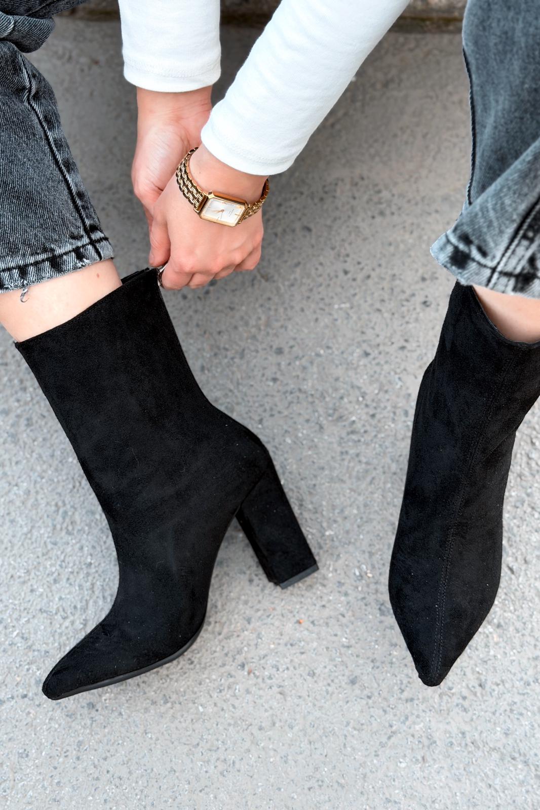 Lior Topuklu Kadın Bot Siyah Süet - ILOVESHOES