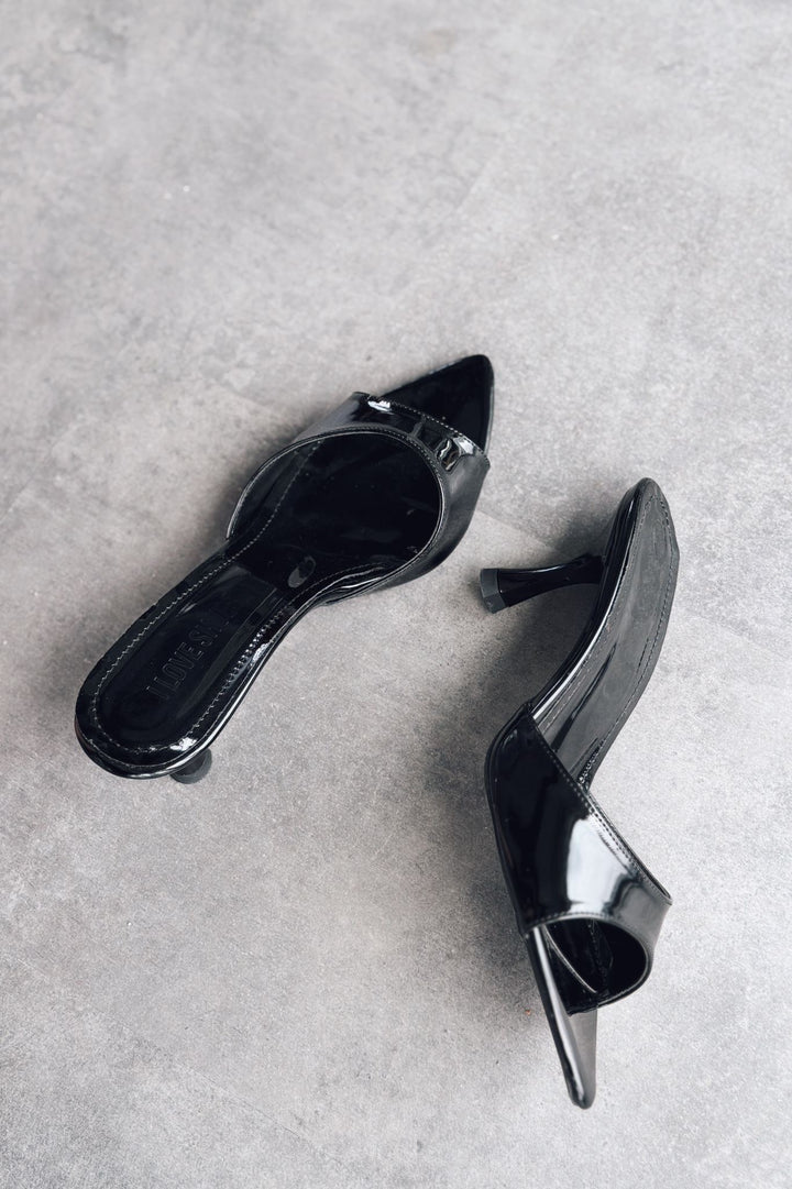 Yonspe Siyah Rugan Kadın Topuklu Terlik - ILOVESHOES