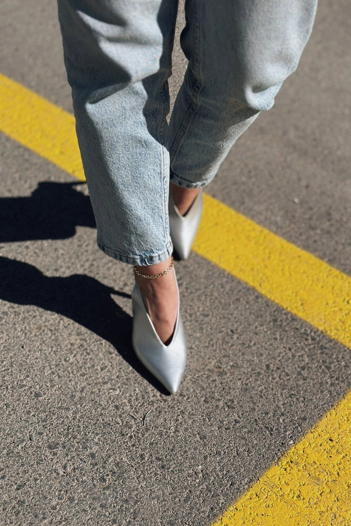 Cason Parlak Deri Yüksek Topuklu Stiletto Gümüş