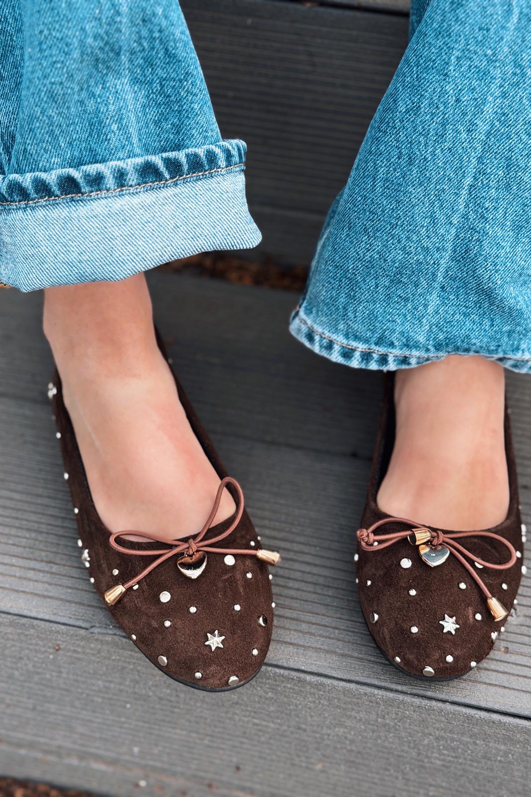 Vessa Kadın Babet Acıkahve Hakiki Süet Zımba Detaylı - ILOVESHOES