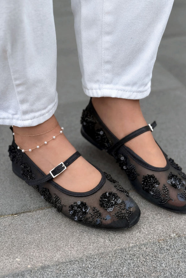 Telora Kadın Babet Siyah Nakışlı - ILOVESHOES