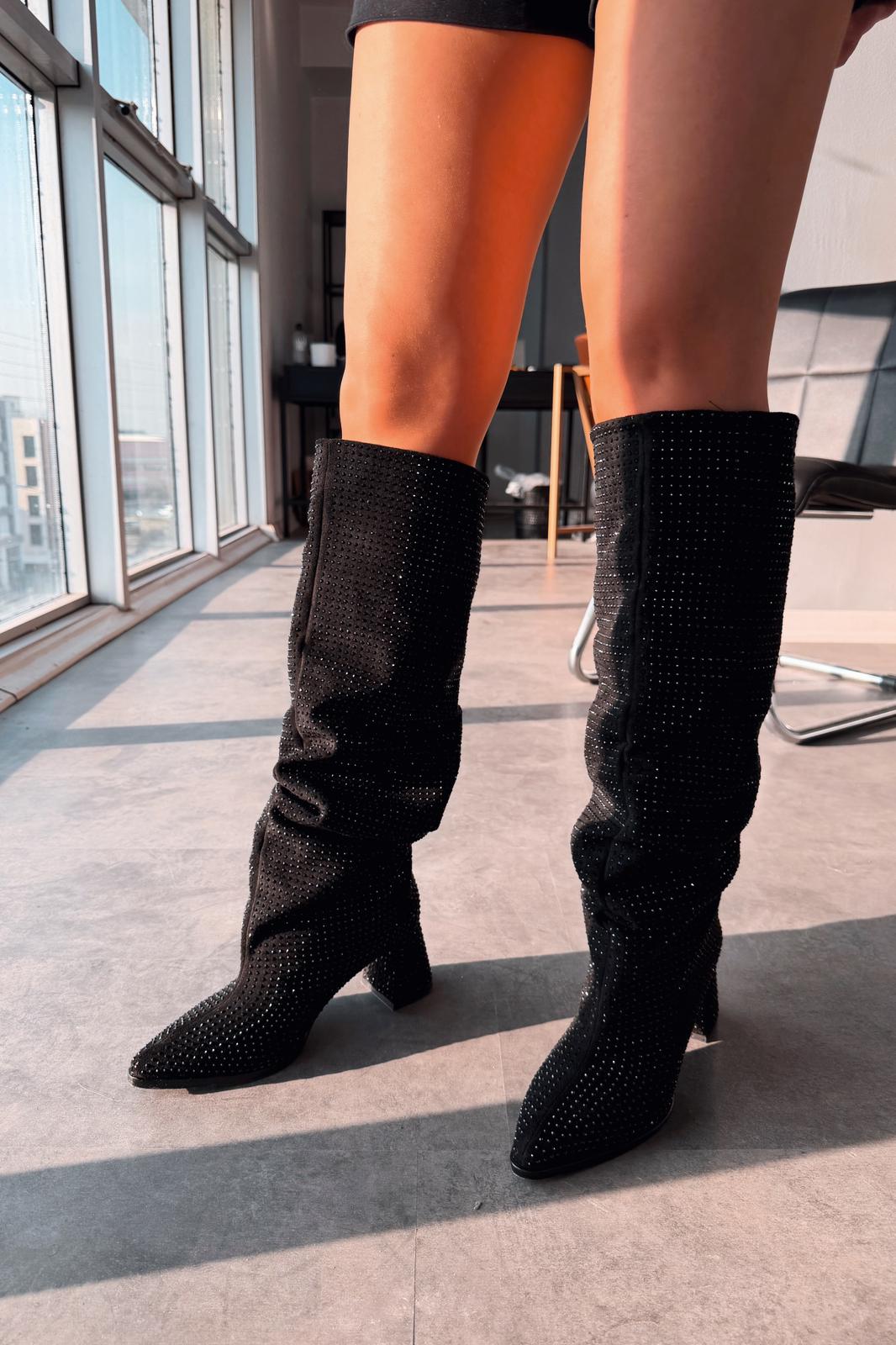 Lamorin Kadın Topuklu XL Çizme Süet Siyah Taş Detaylı - ILOVESHOES
