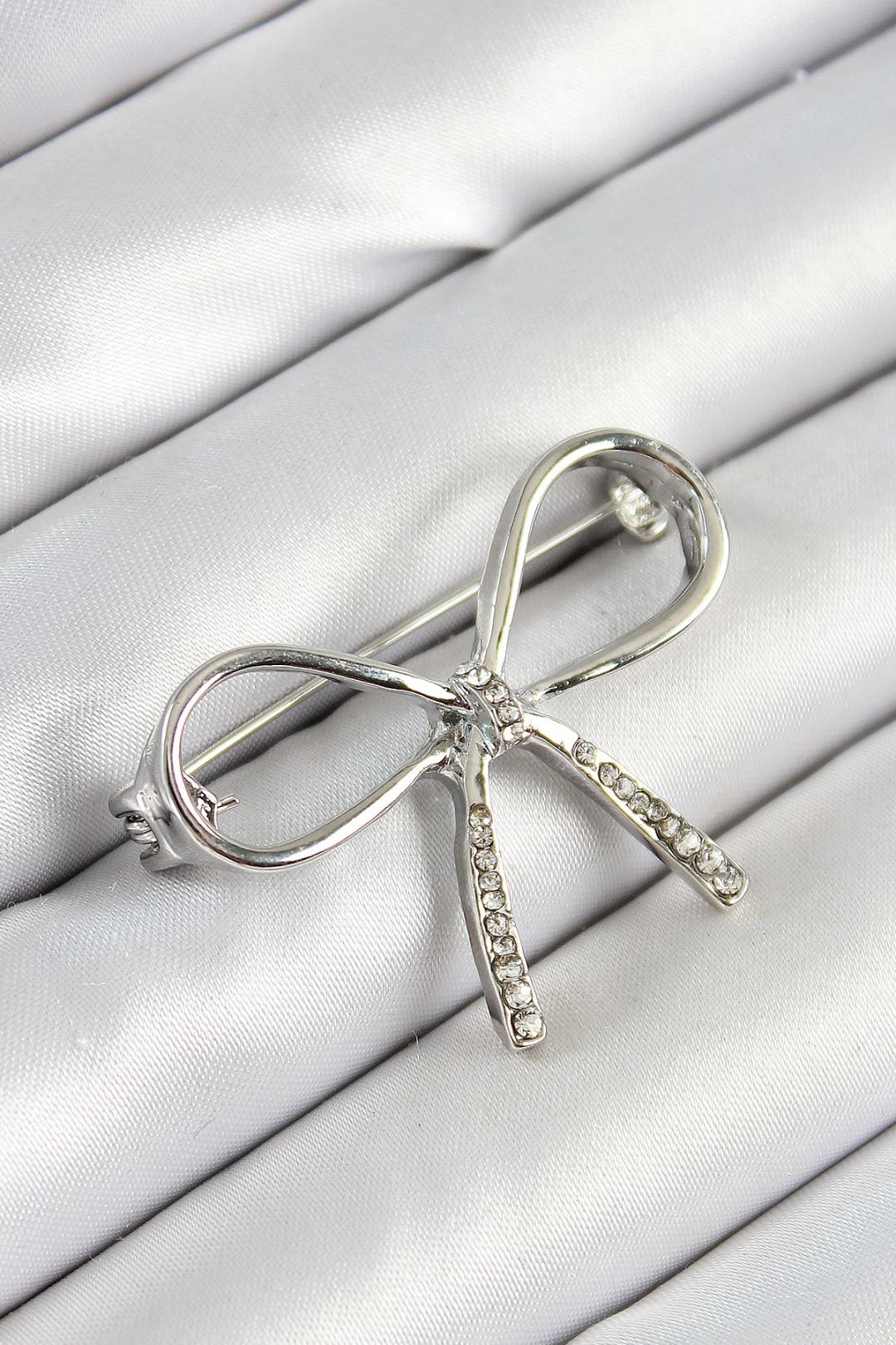 ILS - 1031 Fiyonk Figürlü Broş Gümüş Zirkon Taşlı - ILOVESHOES