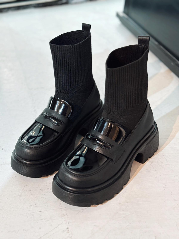 Celora Kadın Kalın Taban Bot Siyah Triko - ILOVESHOES