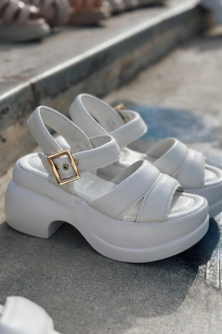 Lifon Mat Deri Kalın Taban Kadın Sandalet Beyaz