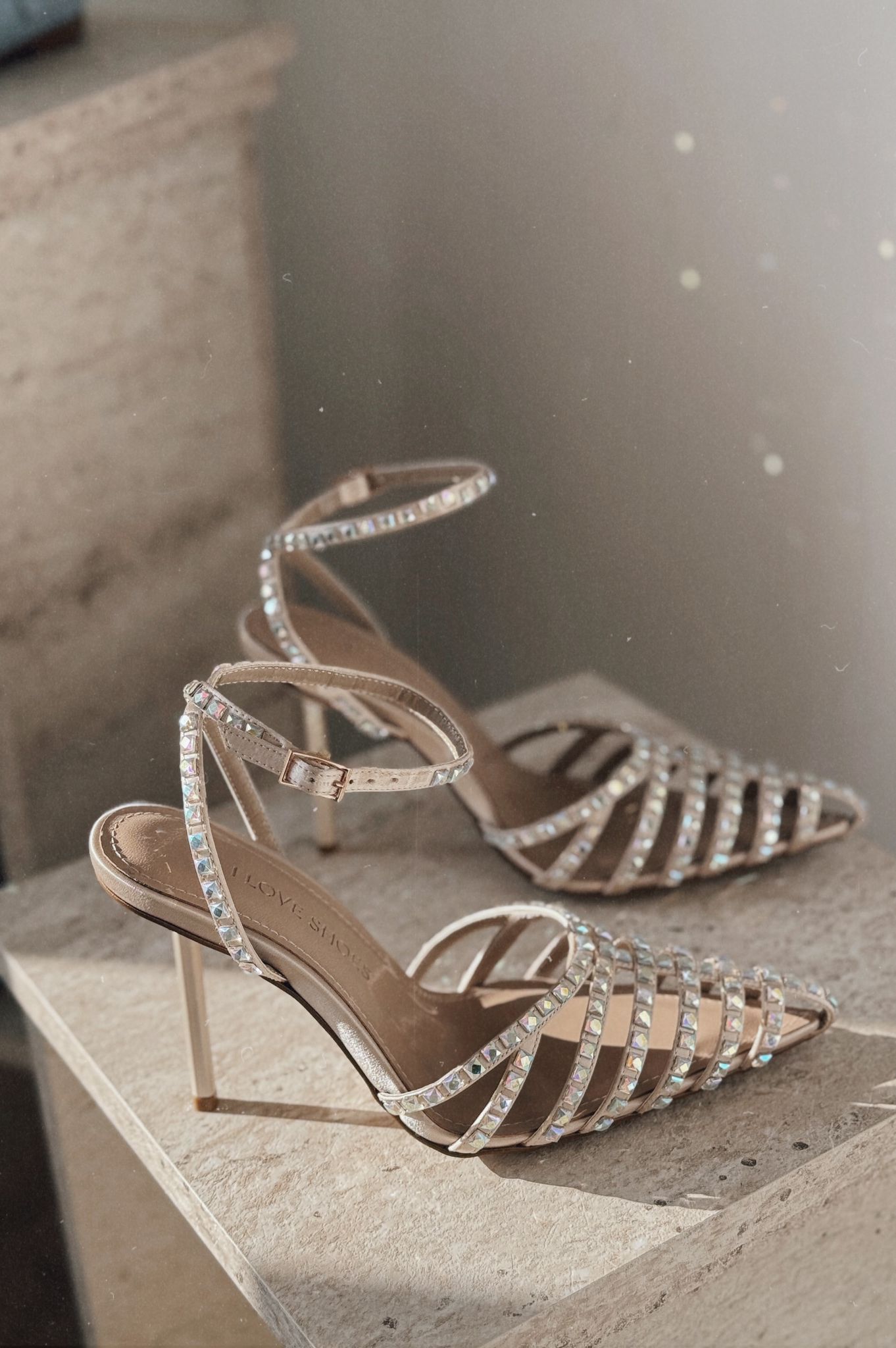 Penoria Mat Bej Bant Detaylı Stiletto - ILOVESHOES