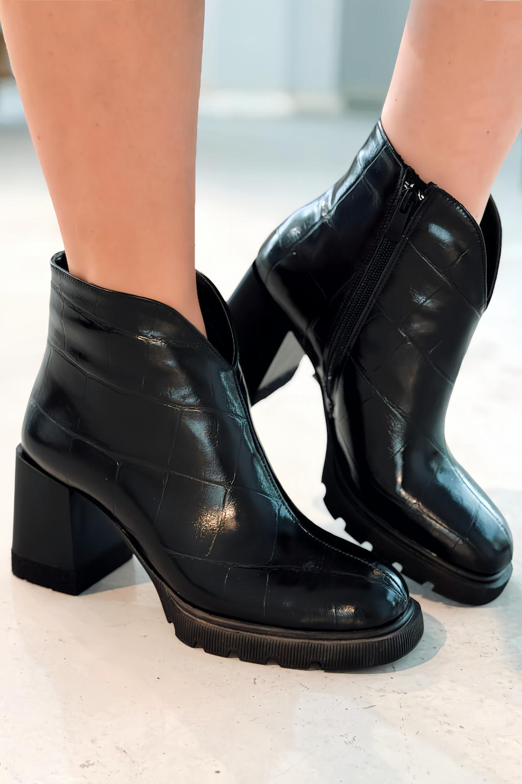 Rancel Kadın Topuklu Bot Siyah Parlak Deri - ILOVESHOES