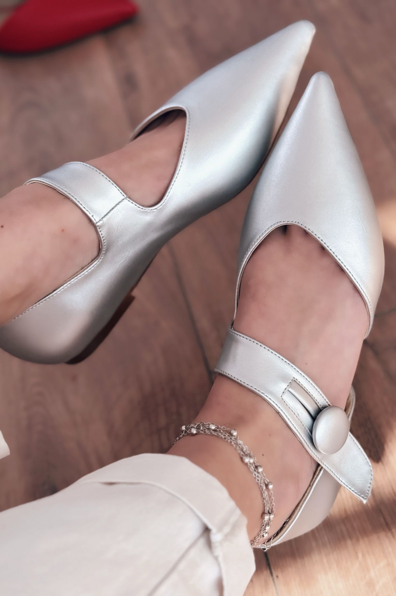 Peronsa Mat Deri Gümüş Düğme Detaylı Babet - ILOVESHOES