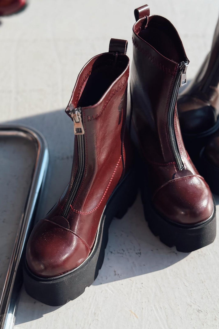 Lansdor Mat Deri Yüksek Taban Bordo Kadın Bot - ILOVESHOES