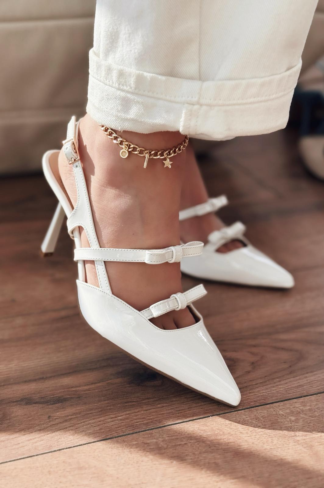 Montra Rugan Fiyonk Detaylı Beyaz Stiletto - ILOVESHOES