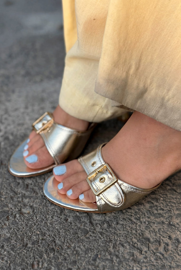 Lerona Gold Perlak Deri Kadın Topuklu Terlik - ILOVESHOES