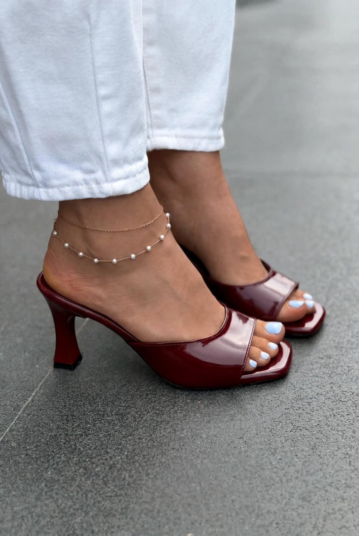Arinor Topuklu Terlik Bordo Rugan - ILOVESHOES