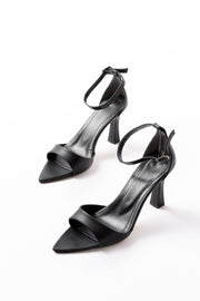 Kolya Mat Deri Siyah Topuklu Ayakkabı - ILOVESHOES