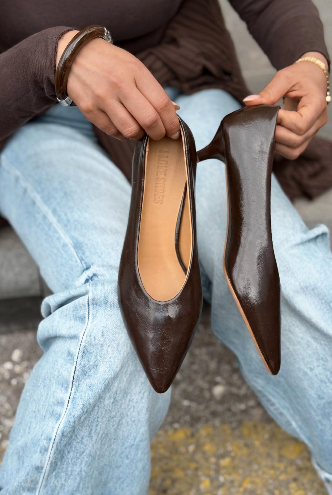 Seranis Hakiki Deri Stiletto Acıkahve Kırışık Rugan - ILOVESHOES