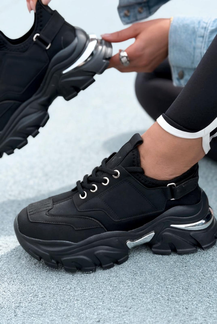 Delorin kadın Spor Ayakkabı Siyah - ILOVESHOES