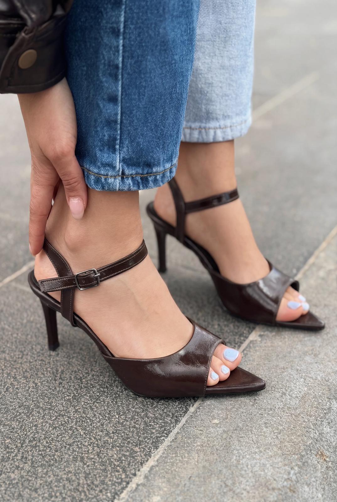 Ardor Topuklu Sandalet Acıkahve Kırışık Rugan - ILOVESHOES