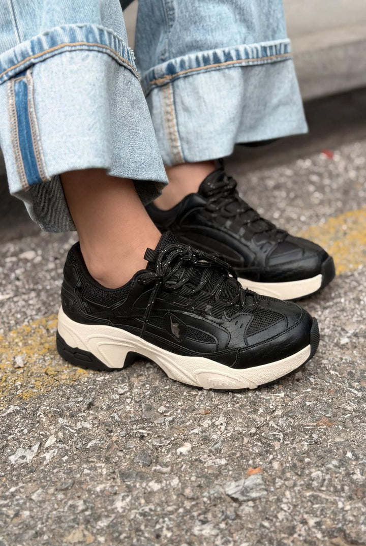 Norser Siyah Hakiki Deri Kadın Spor Ayakkabı - ILOVESHOES