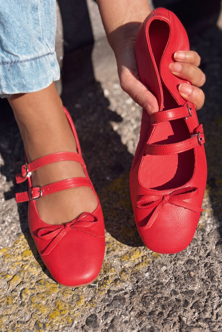 Lovia Kırmızı Mat Hakiki Deri Kadın Babet - ILOVESHOES