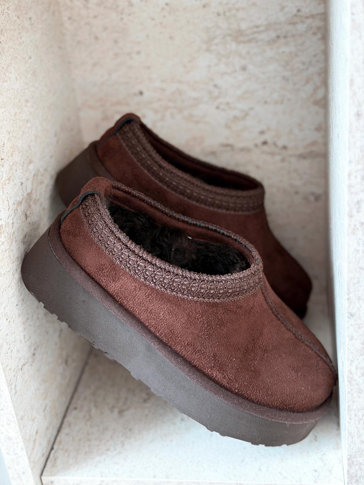 Lefani Kadın İçi Tüylü Terlik Acıkahve Süet - ILOVESHOES