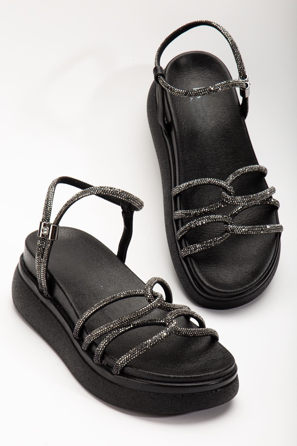 Tylinea Mat Siyah Platin Bantlı Kadın Sandalet - ILOVESHOES