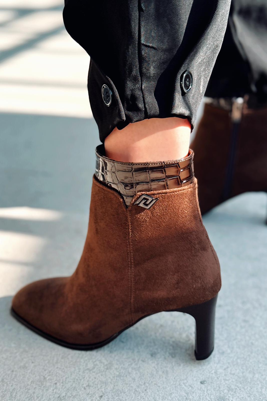 Pialer Kadın Topuklu Bot Taba Süet Kroko Detaylı - ILOVESHOES