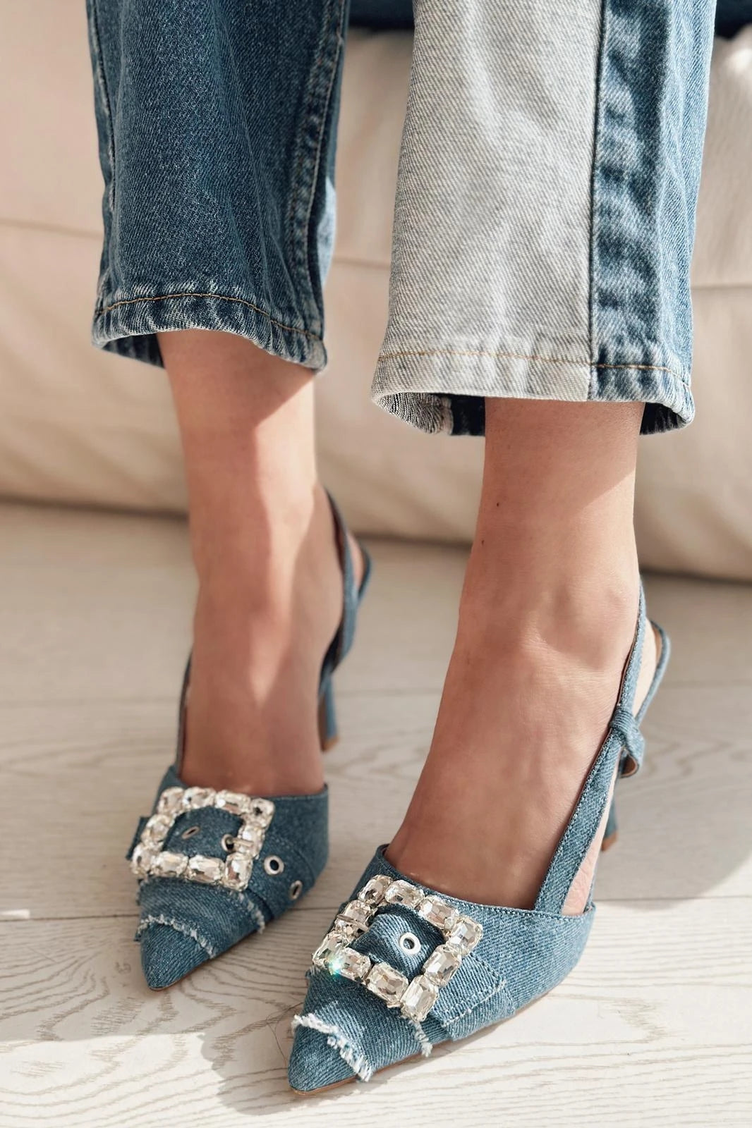 Monia Jean Taş Toka Detaylı Stiletto Mavi