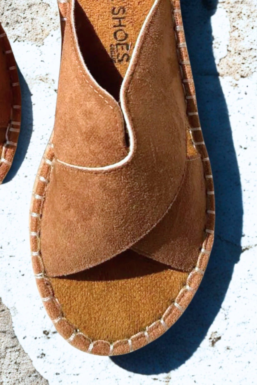 Orind Süet Çapraz Bant Detaylı Kadın Terlik Taba - ILOVESHOES