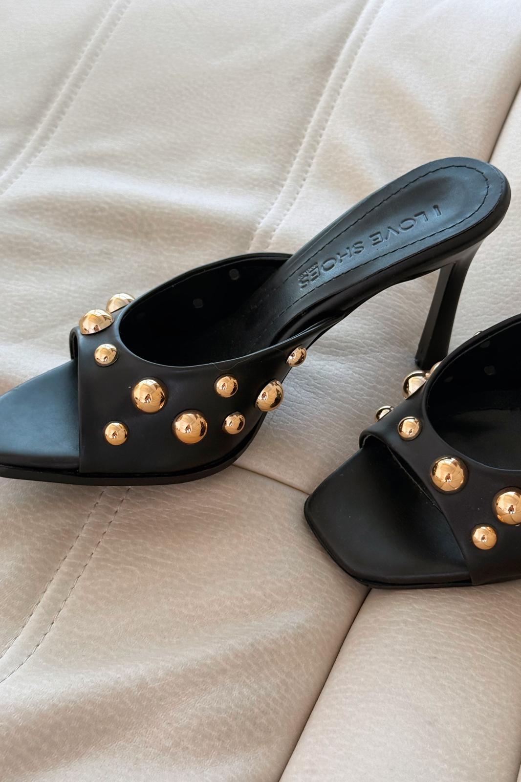 Vynola Mat Deri Trok Detaylı Kadın Terlik Siyah - ILOVESHOES