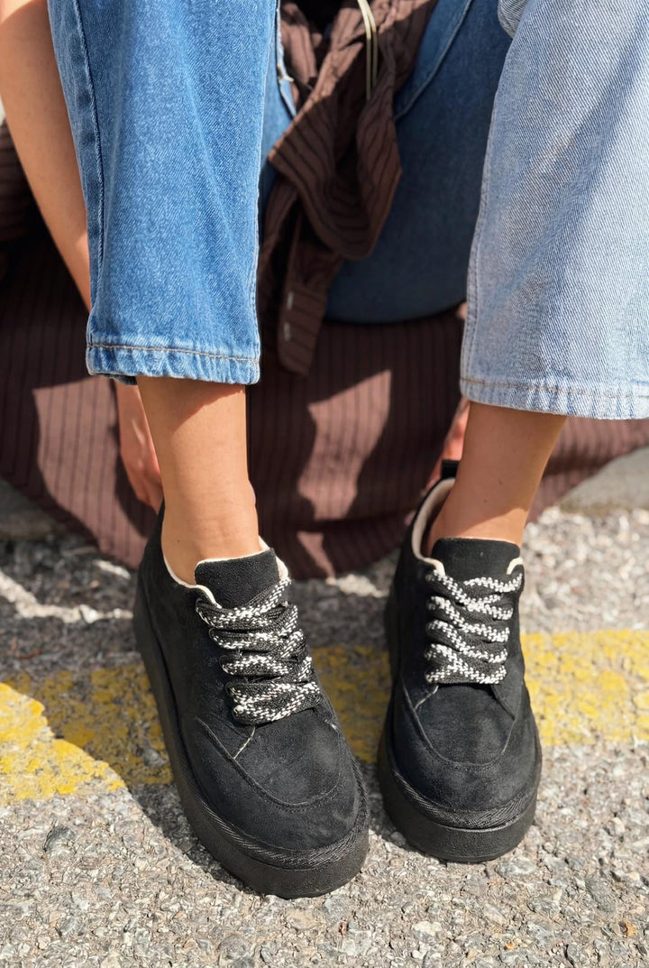 Ruvo Kadın Spor Ayakkabı Siyah Süet - ILOVESHOES