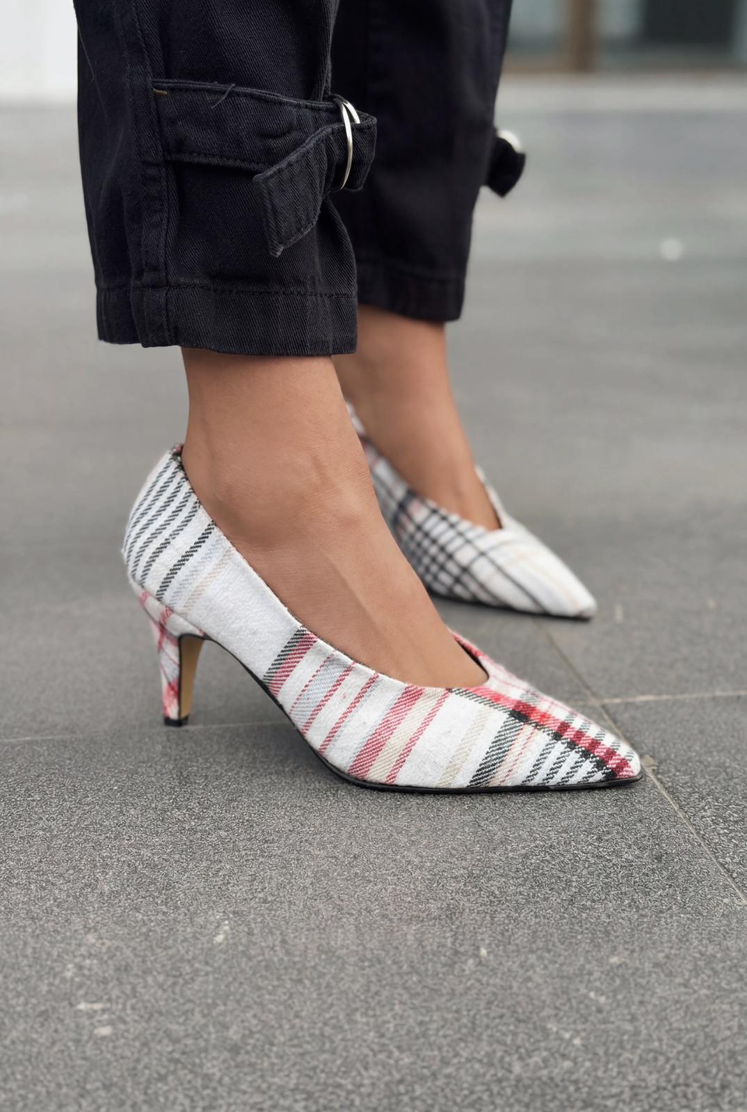 Kairo Stiletto Çok Renkli Tüvit Kumaş Ekoseli - ILOVESHOES