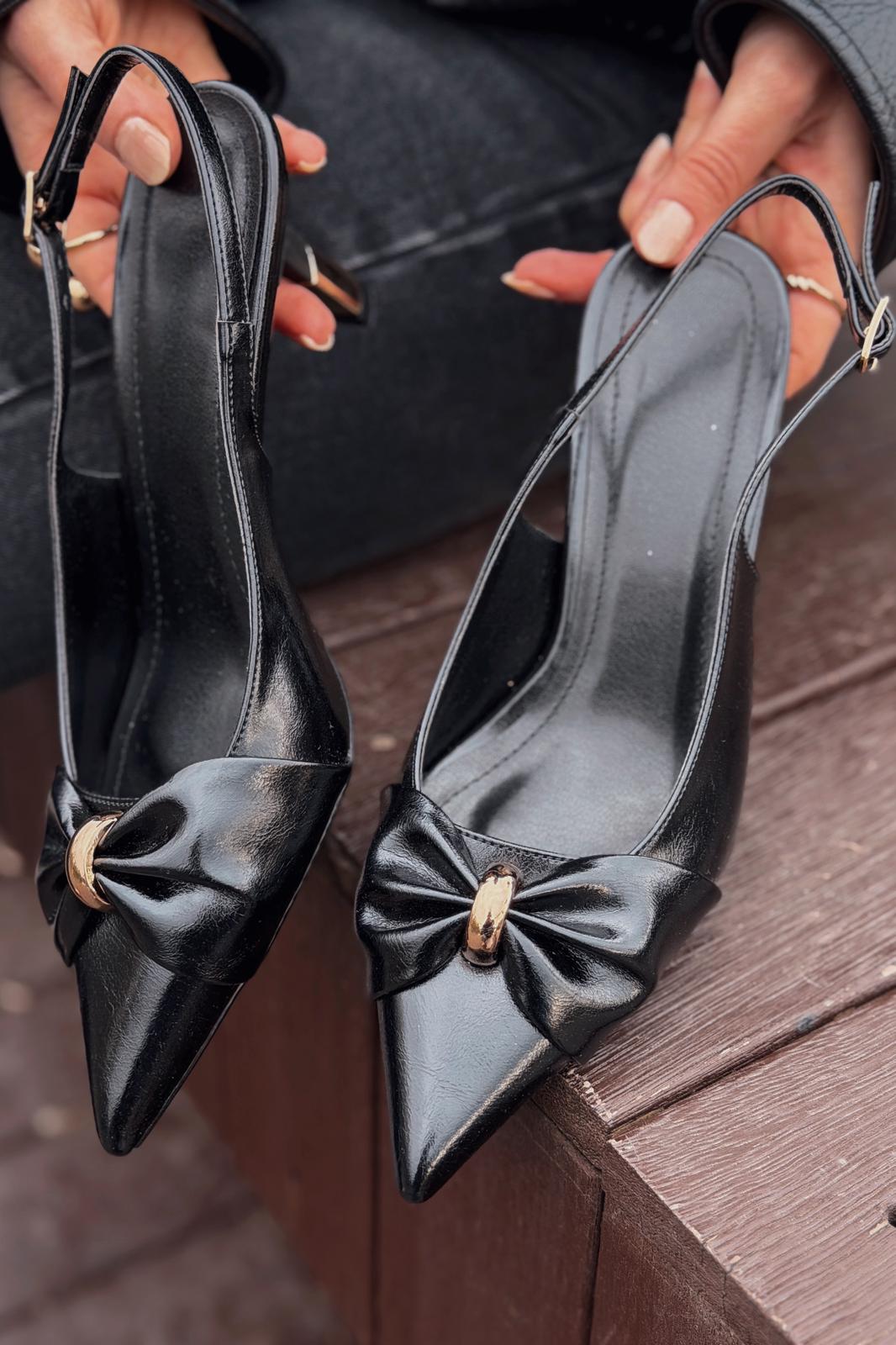 Lorvani Stiletto Siyah Mat Deri Fiyonk Detaylı - ILOVESHOES