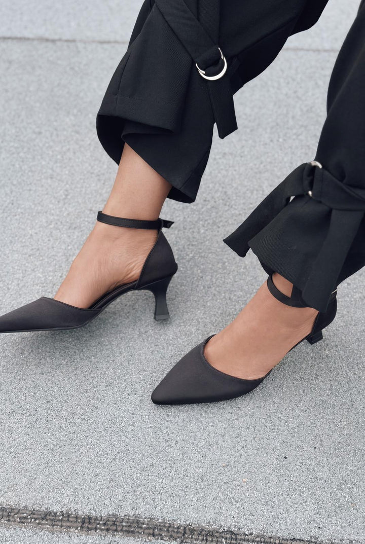 Arlin Siyah Mat Deri Kadın Stiletto - ILOVESHOES