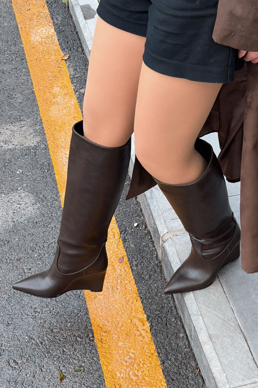 Ravita Kadın Dolgu Topuklu Çizme Acıkahve Mat Deri - ILOVESHOES