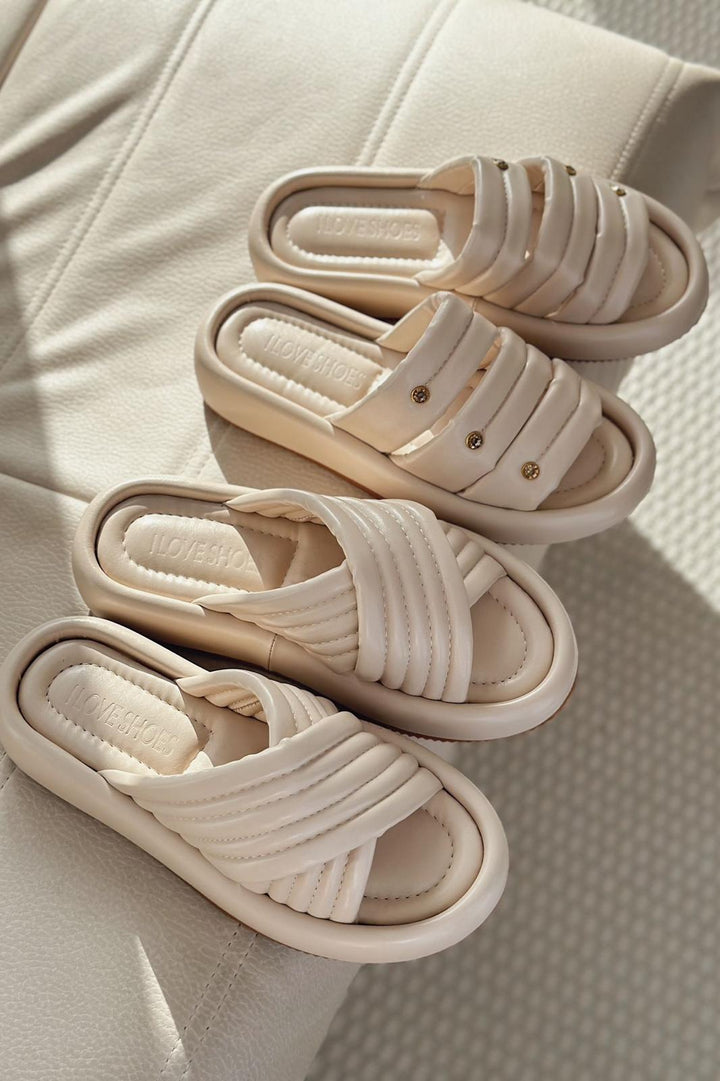 Laursa Mat Deri Taş Detaylı Kadın Terlik Bej - ILOVESHOES