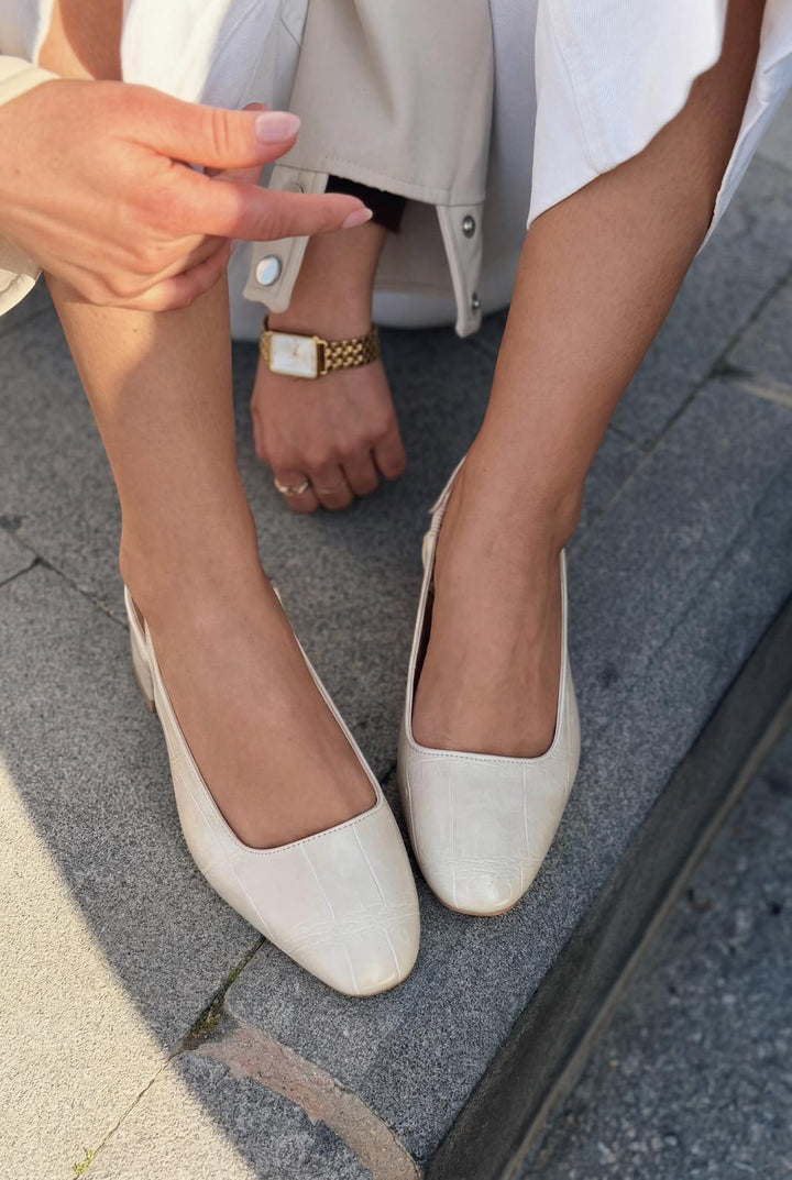 Solen Mary jane Topuklu Ayakkabı Bej Mat Deri Desenli - ILOVESHOES