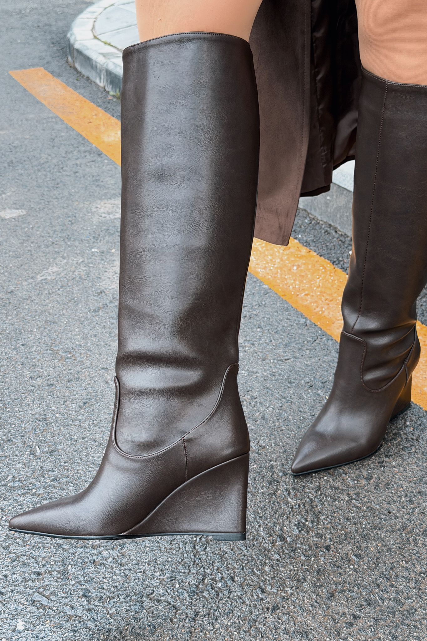 Ravita Kadın Dolgu Topuklu Çizme Acıkahve Mat Deri - ILOVESHOES