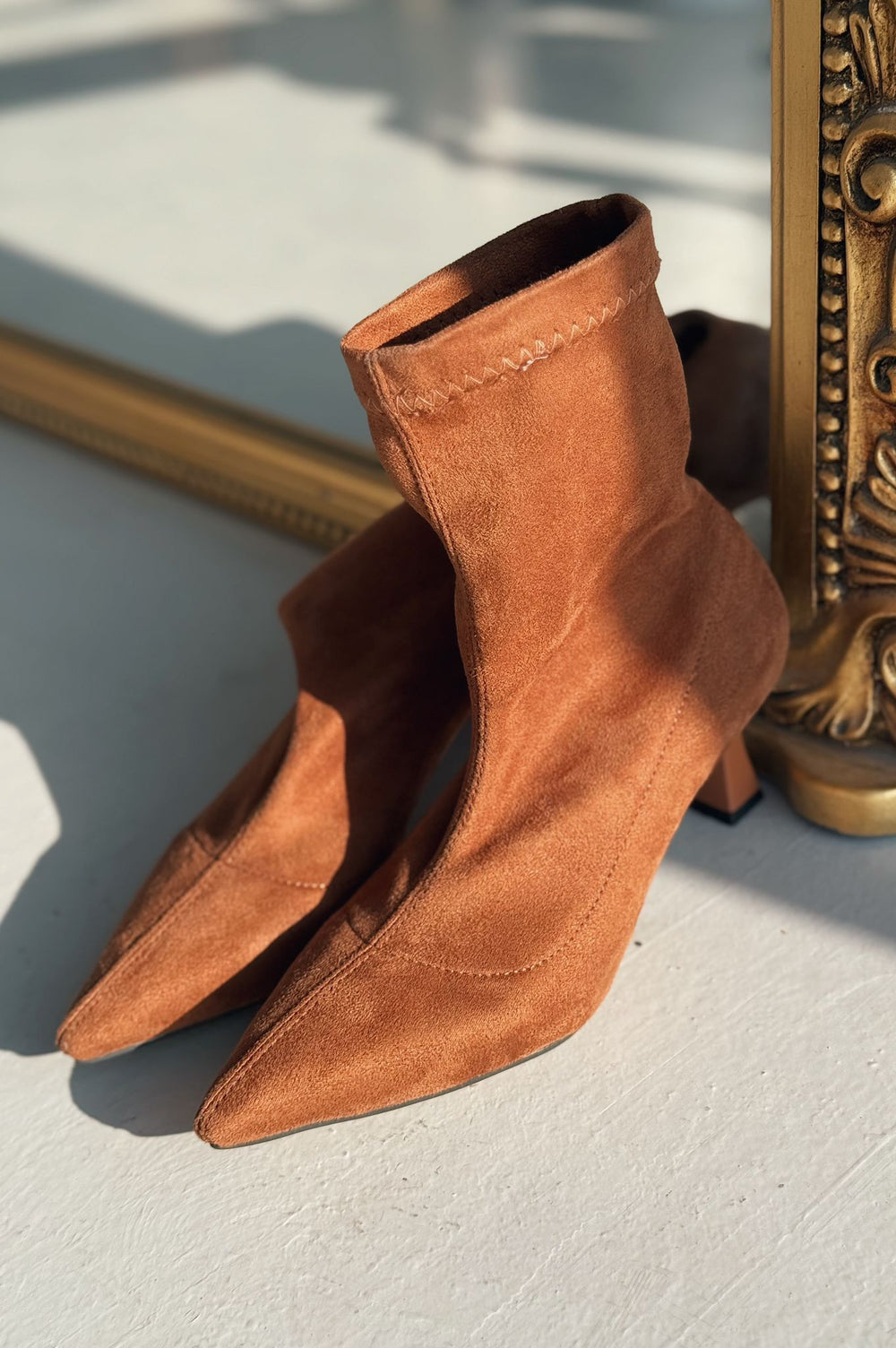 Loravo Süet İnce Topuklu Taba Çorap Bot - ILOVESHOES