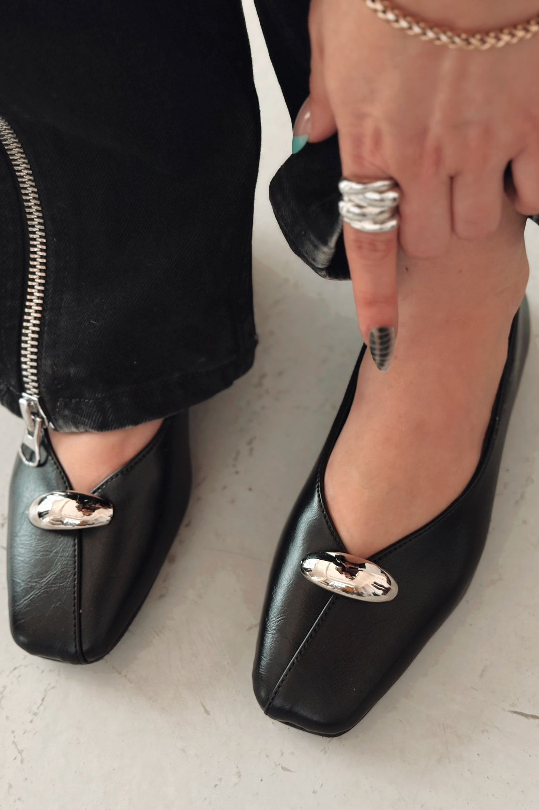 Tormel Kadın Babet Siyah Mat Deri - ILOVESHOES