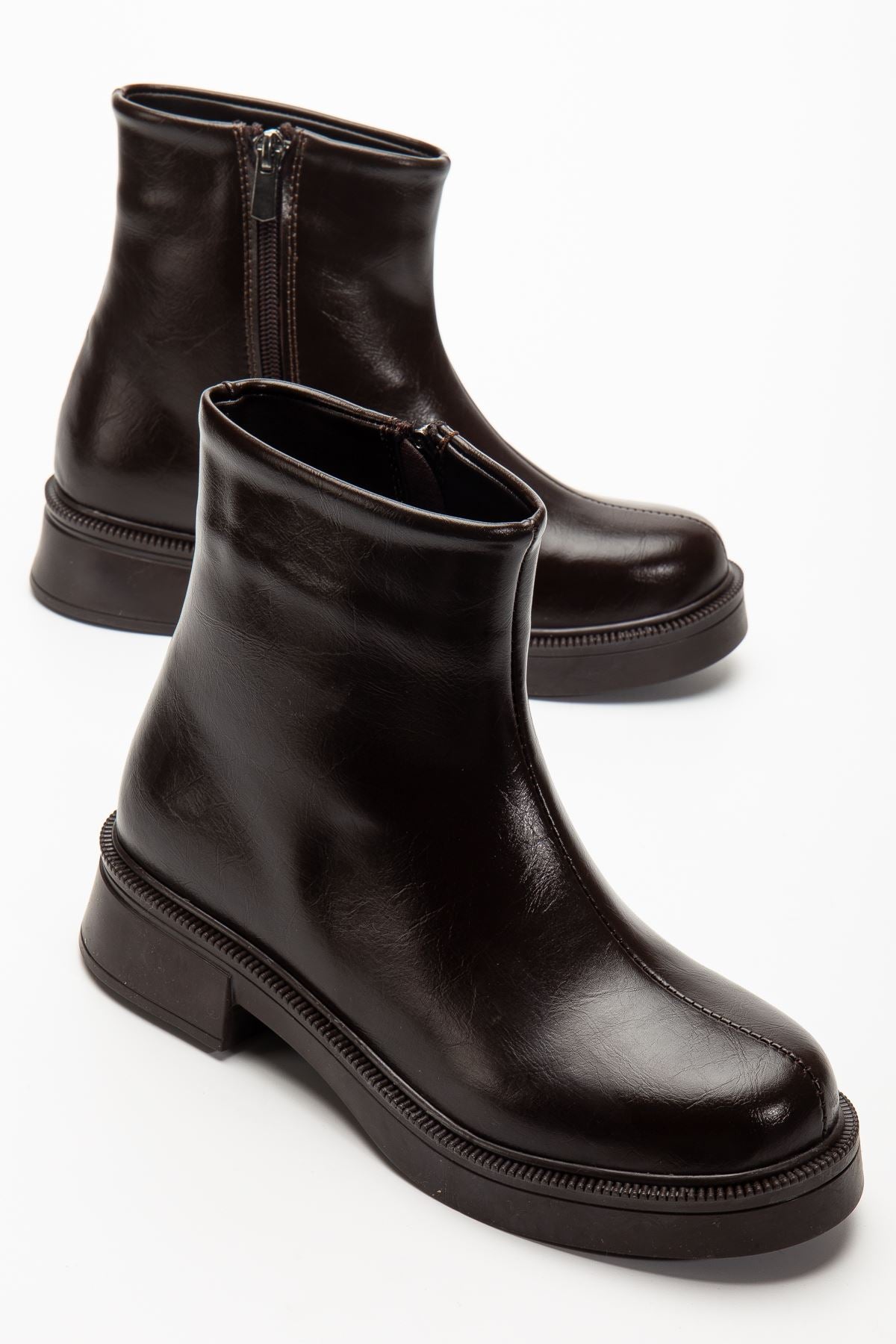 Myrelis Kadın Düz Bot Acıkahve Rugan - ILOVESHOES