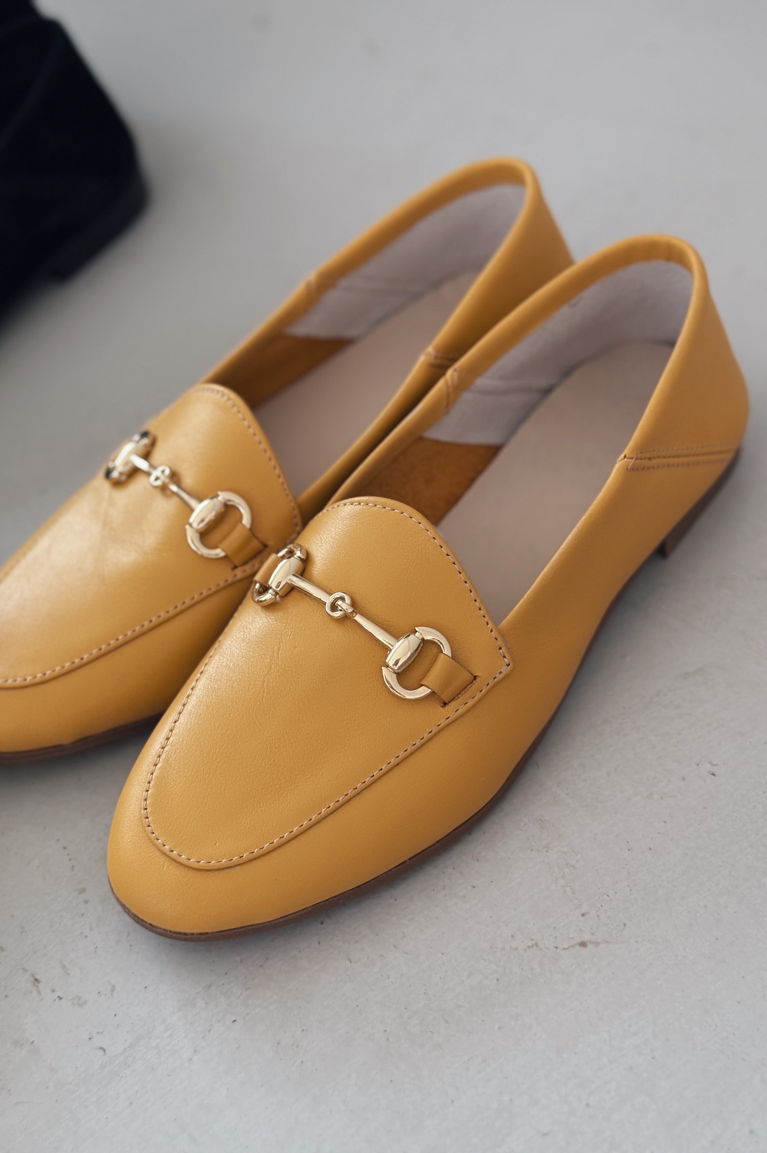 Palvora Hakiki Deri Toka Detaylı Kadın Loafer Sarı