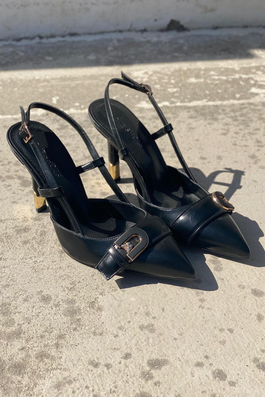 Pherlo Mat Deri Siyah Toka Detaylı Stiletto - ILOVESHOES