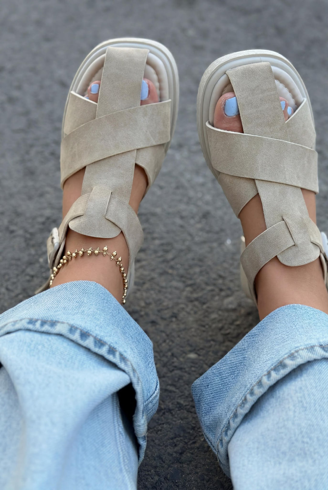 Evyra Bej Süet Kadın Sandalet - ILOVESHOES