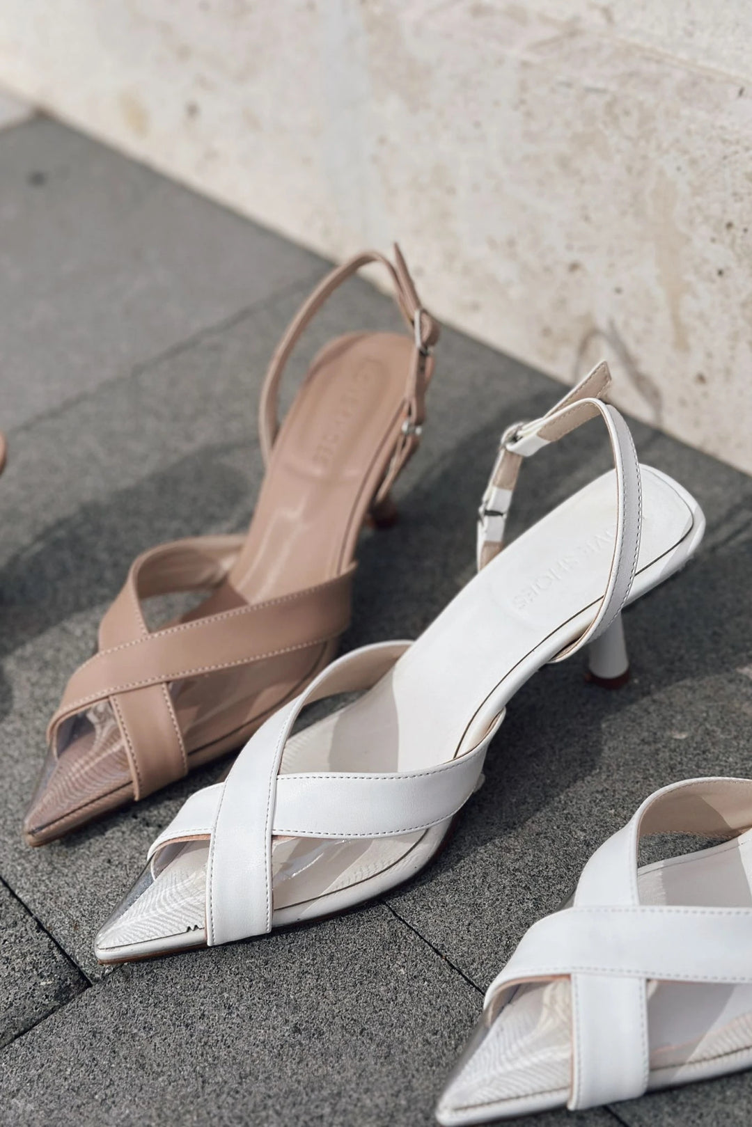 Savro Mat Deri Şeffaf Detaylı Stiletto Beyaz