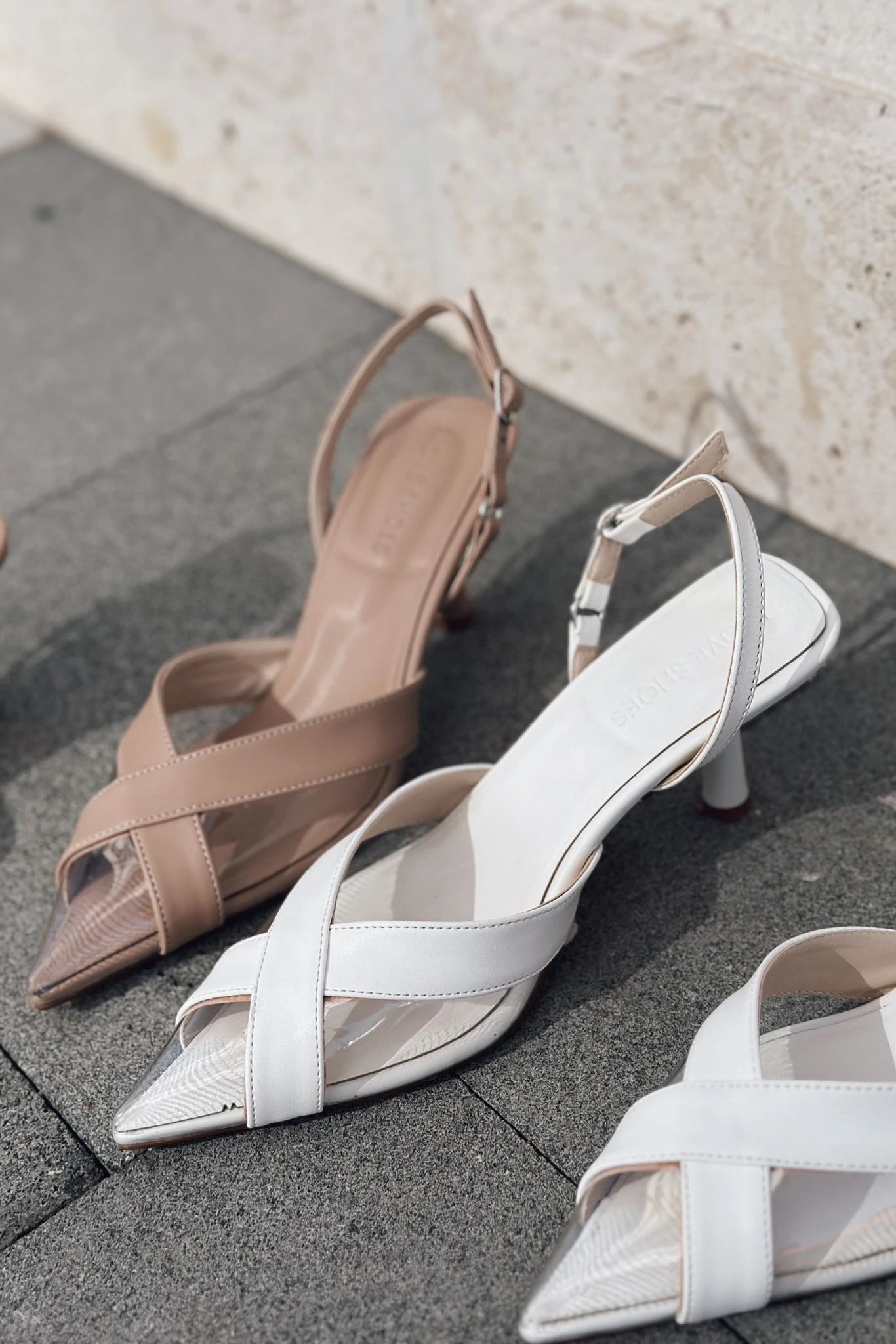 Savro Mat Deri Şeffaf Detaylı Stiletto Beyaz